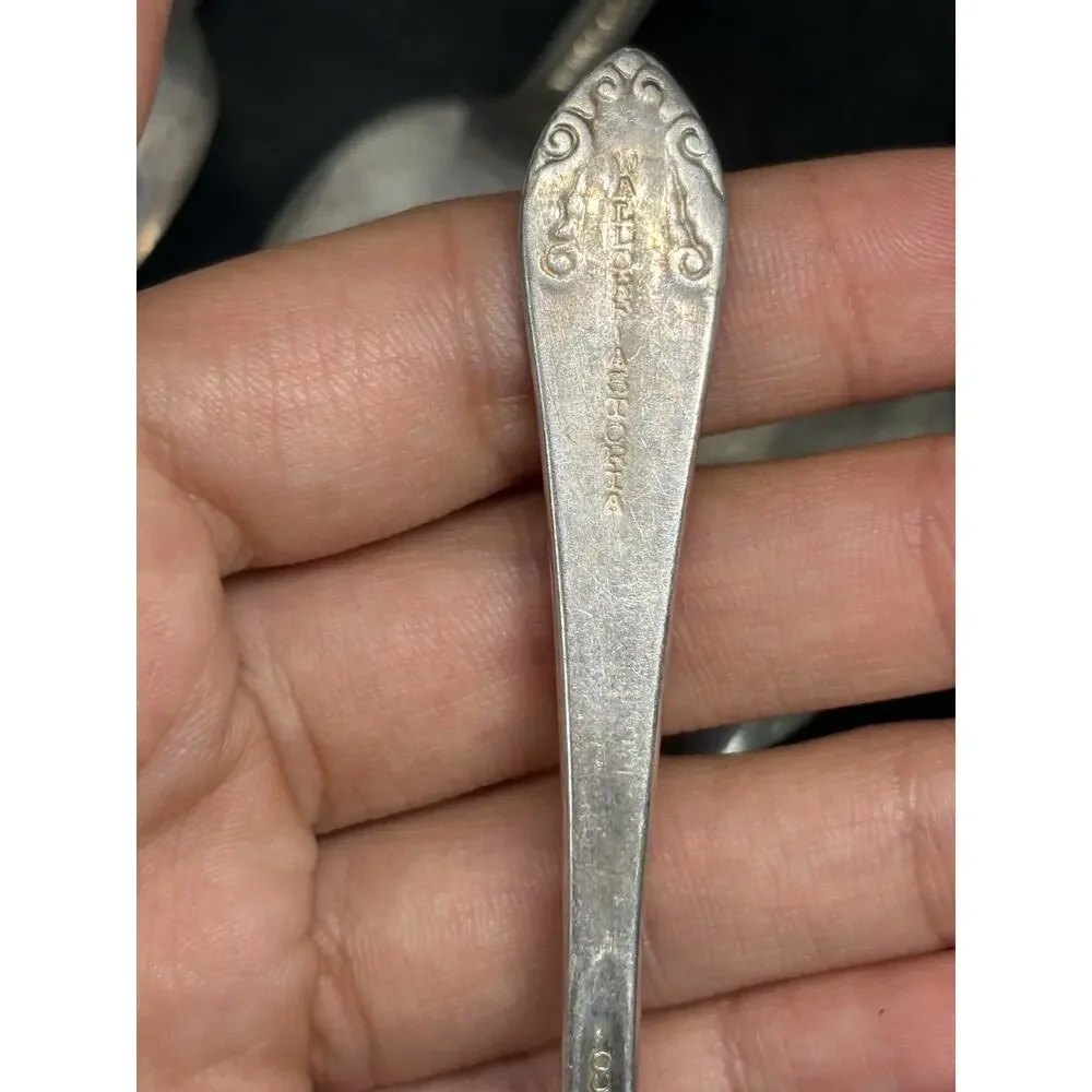 LOT OF 6 c1932 WALDORF ASTORIA HOTEL SILVER PLATED DEMITASSE COFFEE SPOONS